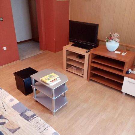 Apartman Loreta Pula Exterior foto